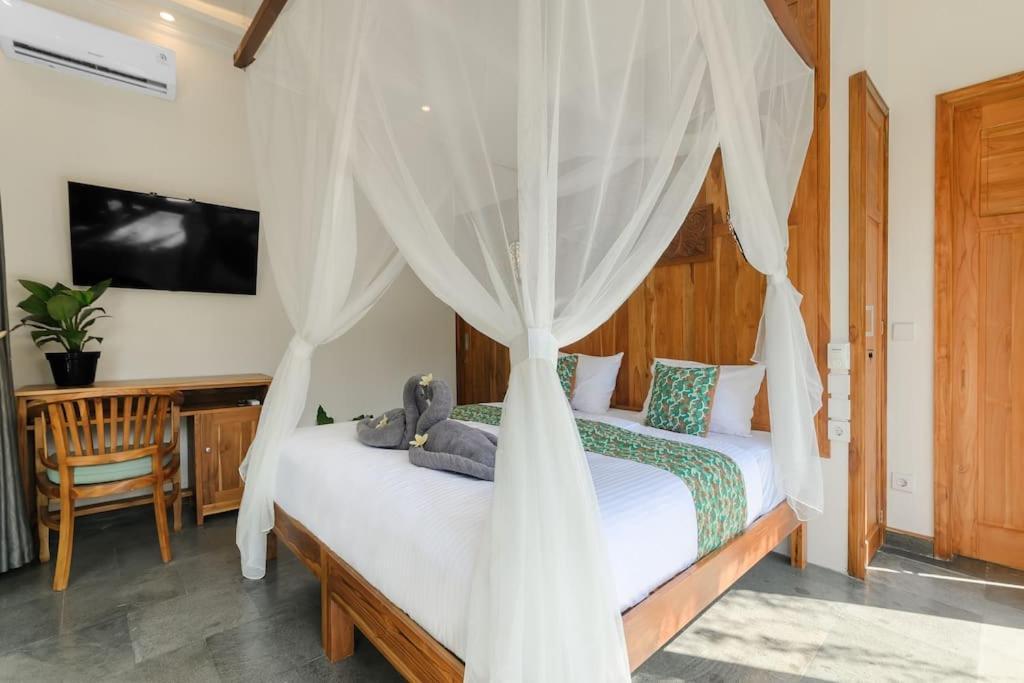 Dewi Parwati - Private With Pool - North Bali - Private Cook Villa
